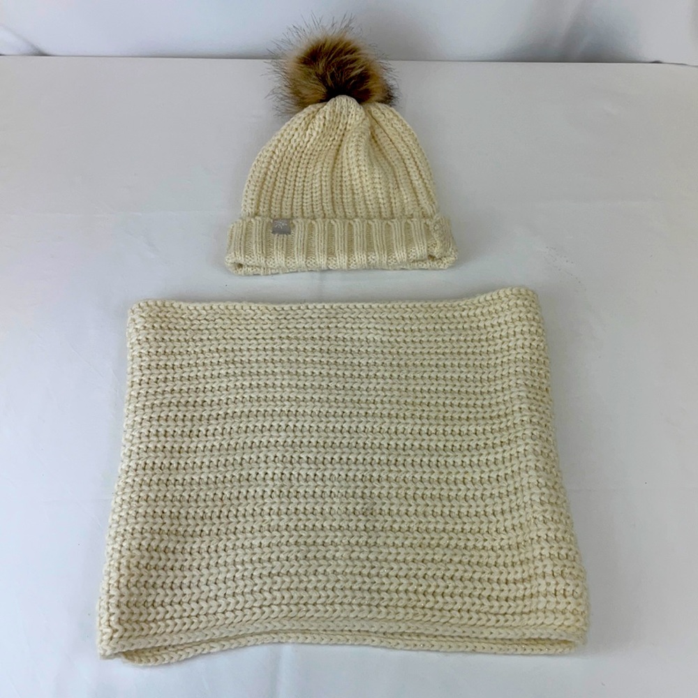 Mini scarf and hat winter set